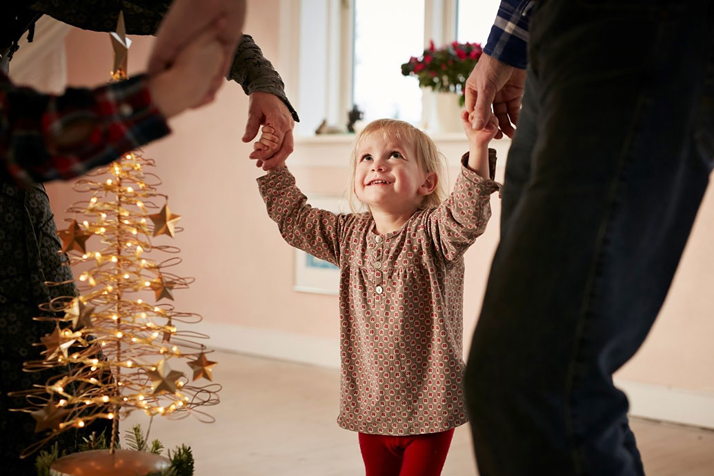 Decorating for Christmas with children
