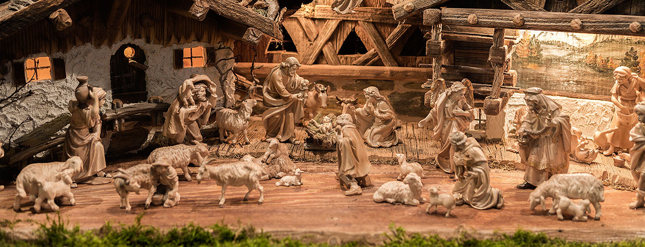 Decorazione di un presepe