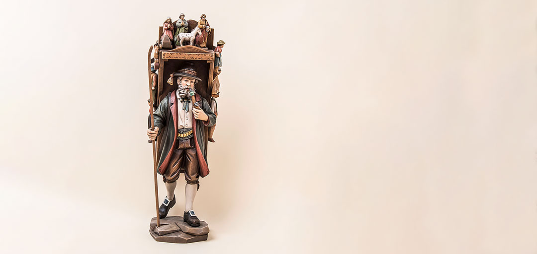 Wooden figures: professions