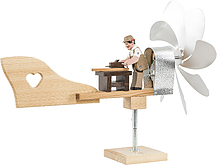 Windrad mit Tischler / Schreiner