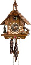 Cuckoo clock: The accordion player